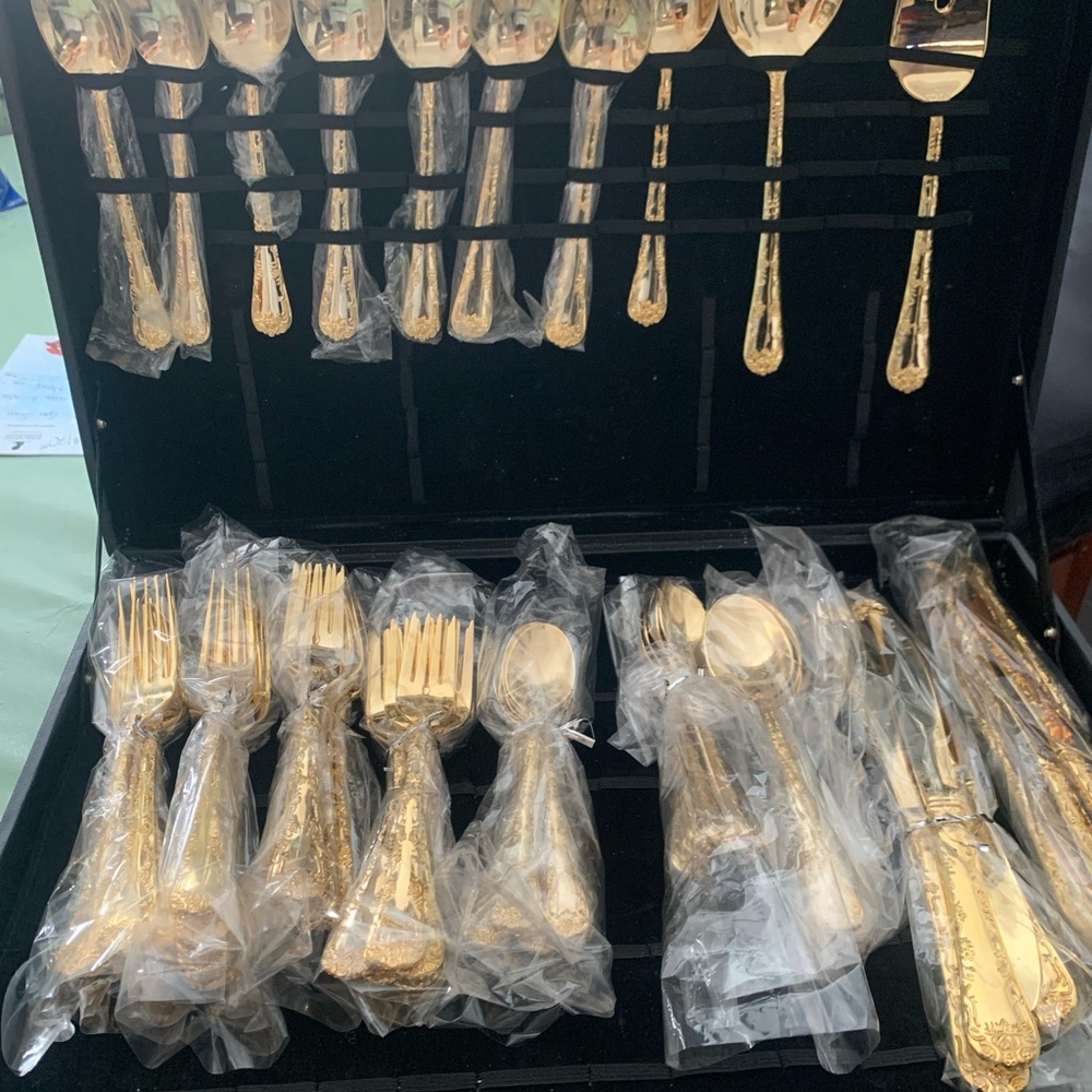 Vintage Gold plated flatware 62 piece (12 pieces sets of each) WM Rogers & Son